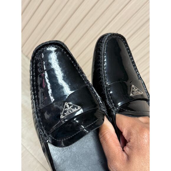 Prada Black Leather Loafers Classic Flats - Picture 7 of 16